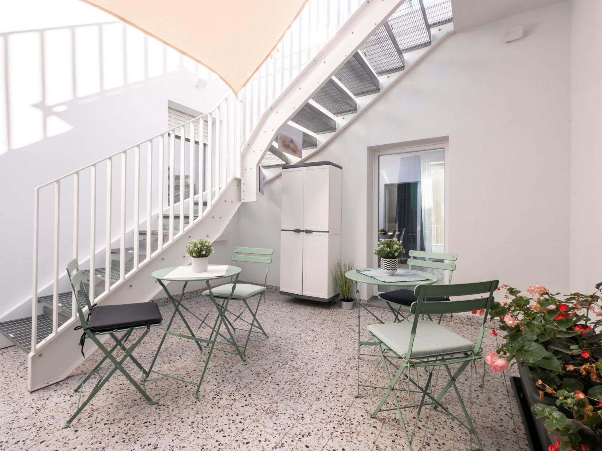 Zuara9Room Rimini Exterior foto