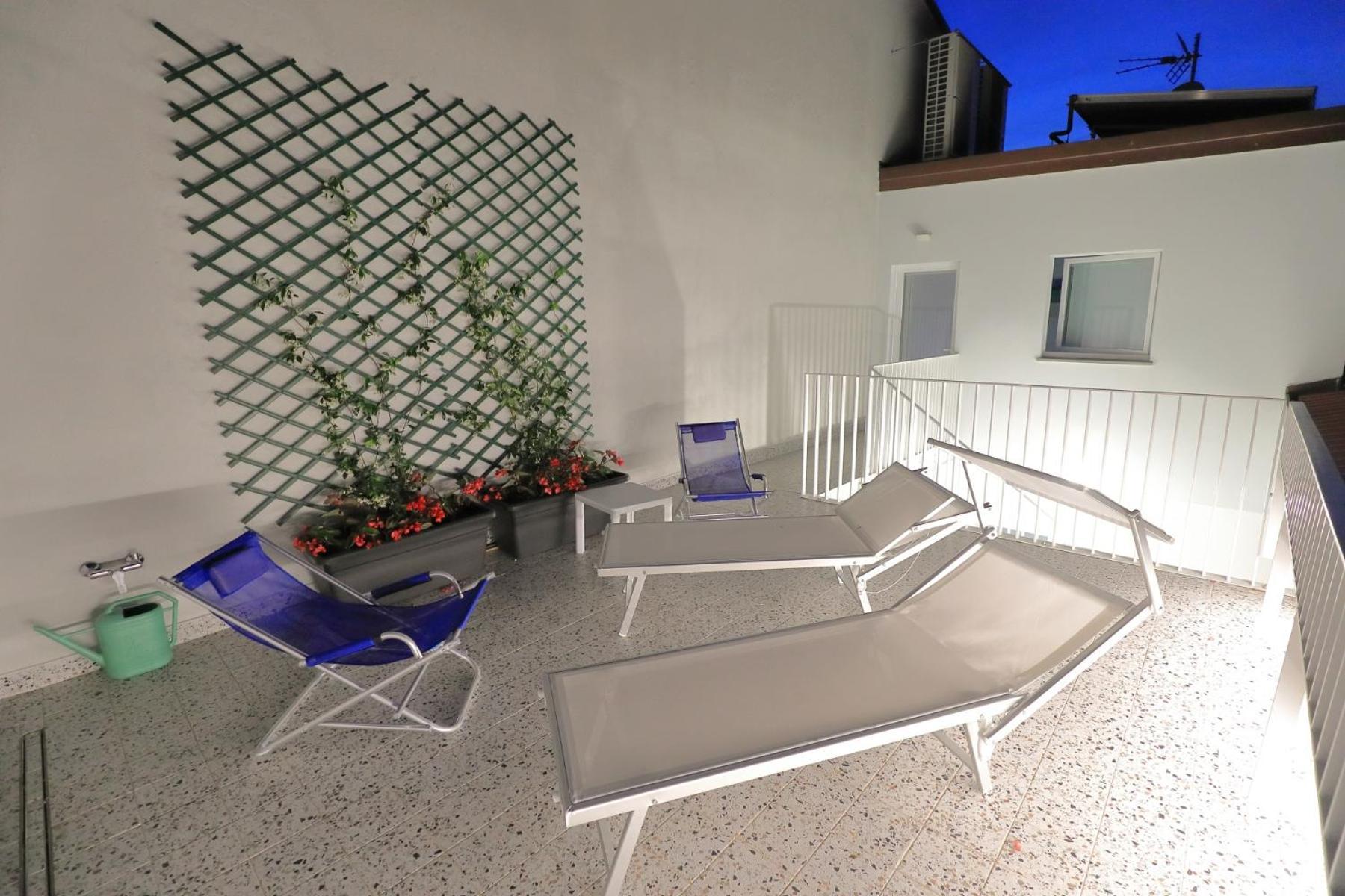 Zuara9Room Rimini Exterior foto